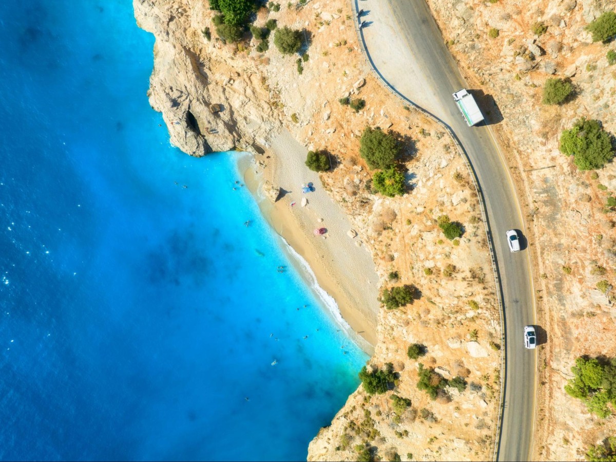 Autonoleggio Heraklion con Gomega: La libertà di esplorare Creta senza limiti